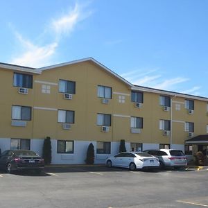 Super 8 By Wyndham Mundelein/Libertyville Area